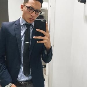 Meet your Posher, Ynnavoeg